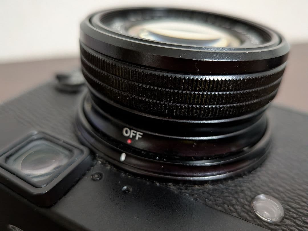 FUJIFILM X10 デジタルカメラ 本体+バッテリー×2+充電器