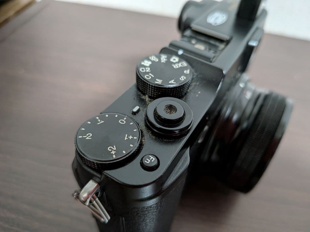 FUJIFILM X10 デジタルカメラ 本体+バッテリー×2+充電器