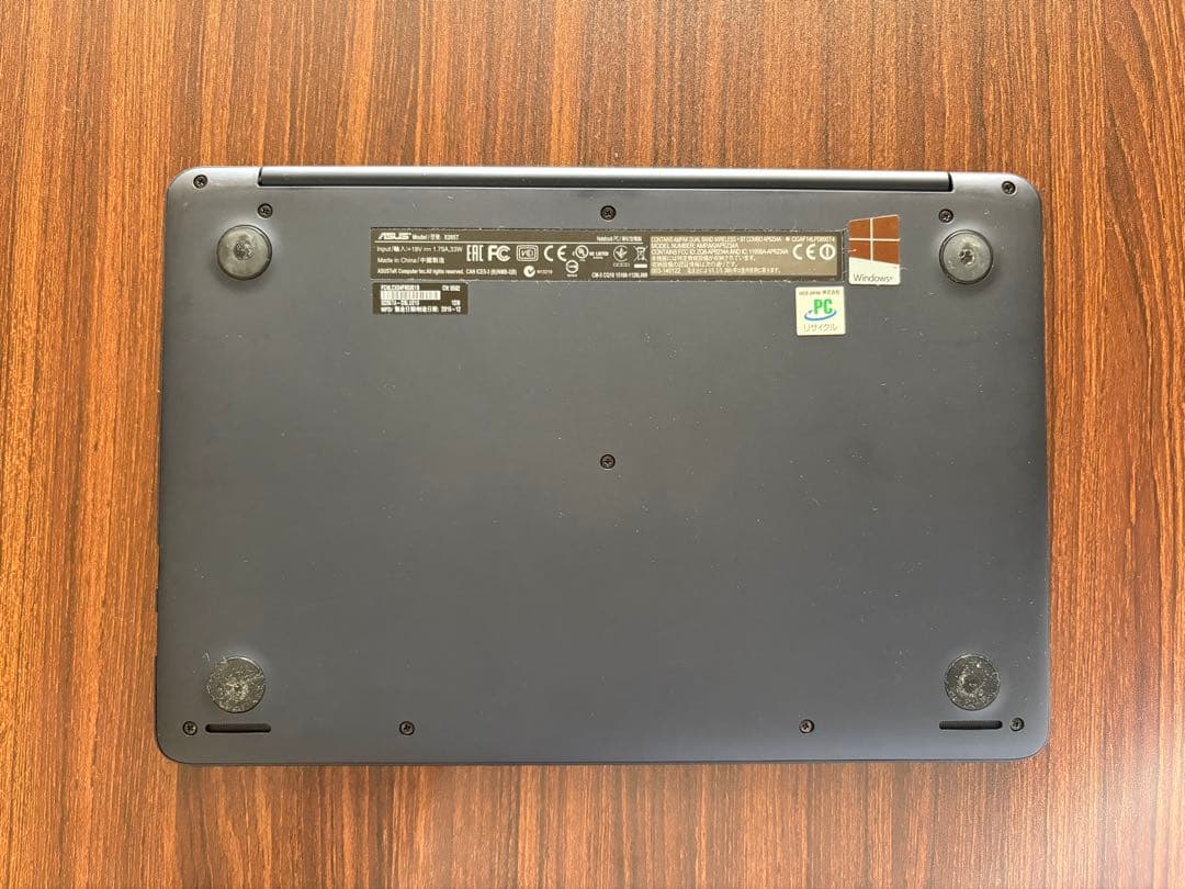 ASUS X205T 32GB 初期化済み 美品