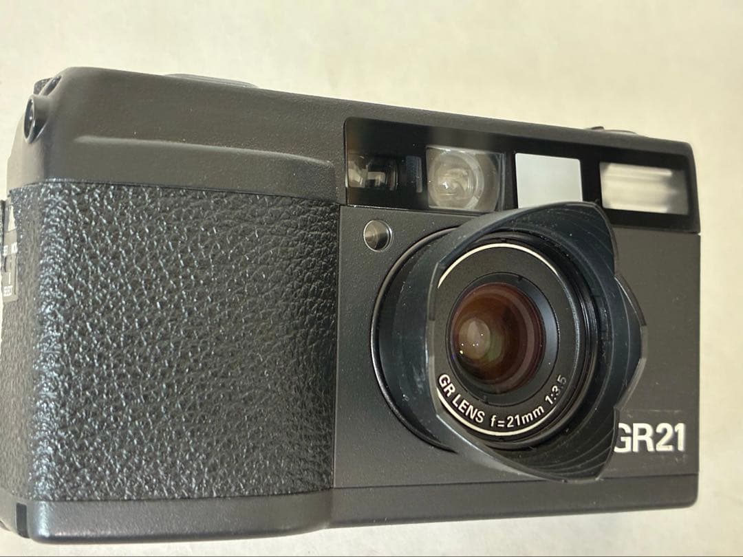 GR21 コンパクトフィルムカメラ