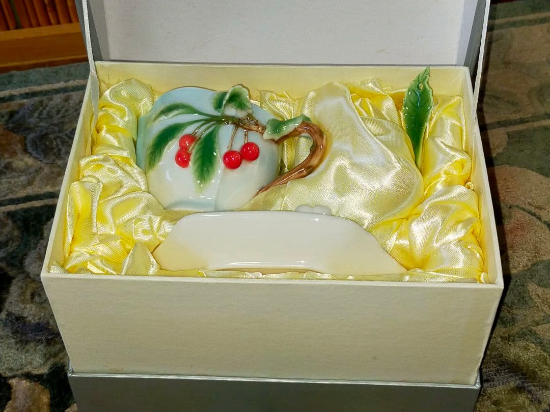 陶翔舞千　華麗なる花コレクション　ティーカップ　ソーサー
