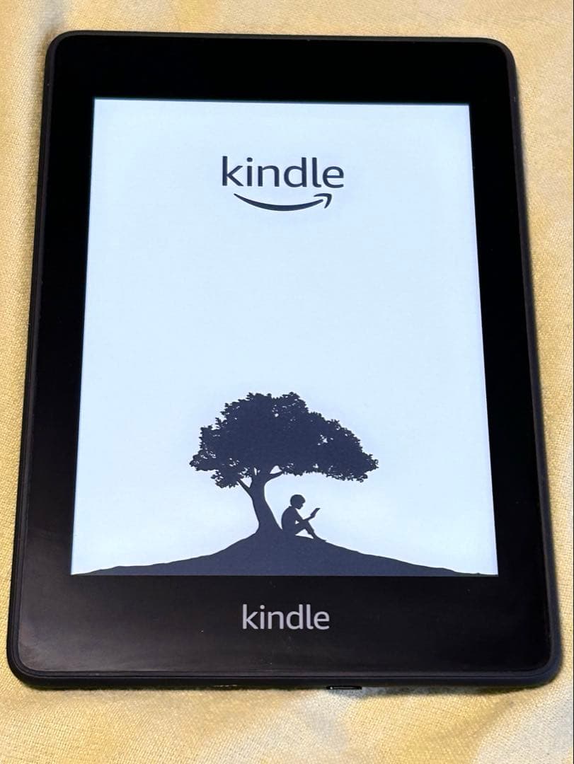 Kindle Paperwhite 第10世代 8GB 広告なし 純正カバー付き