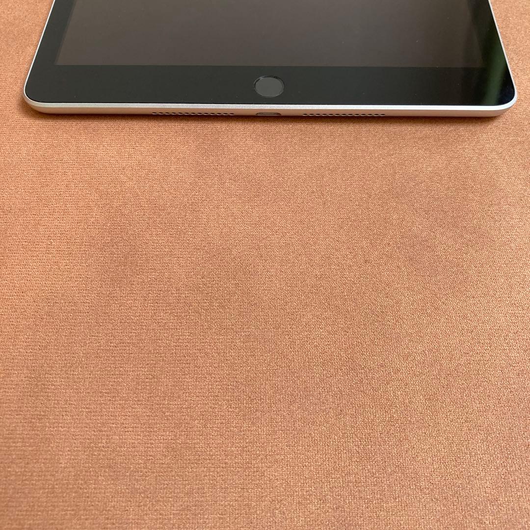 7【早い者勝ち】電池最良好☆iPad9 第9世代 64GB SIMフリー☆