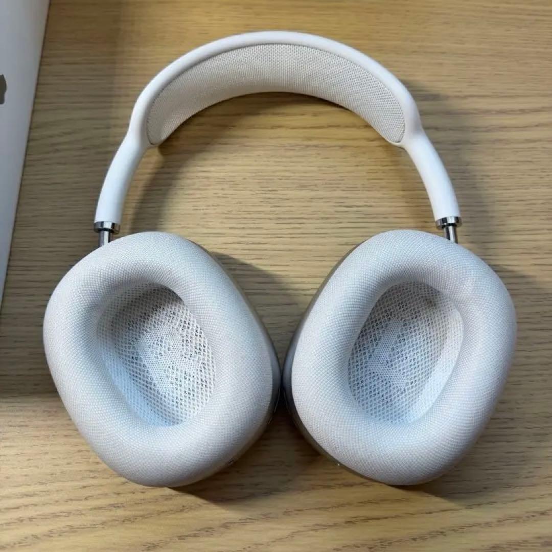 AirPods Max スターライト　ほぼ未使用　保証期間内