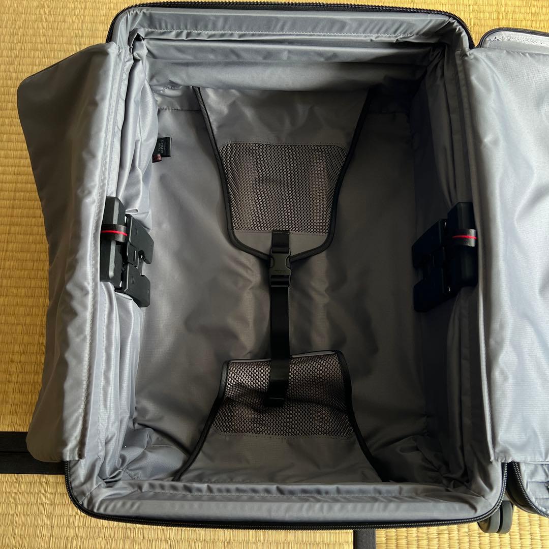 TUMI キャリーケース　アルファシリーズ