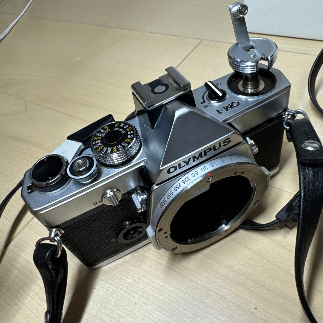 希少品　OLYMPUS OM-1 一眼レフカメラ レンズセット