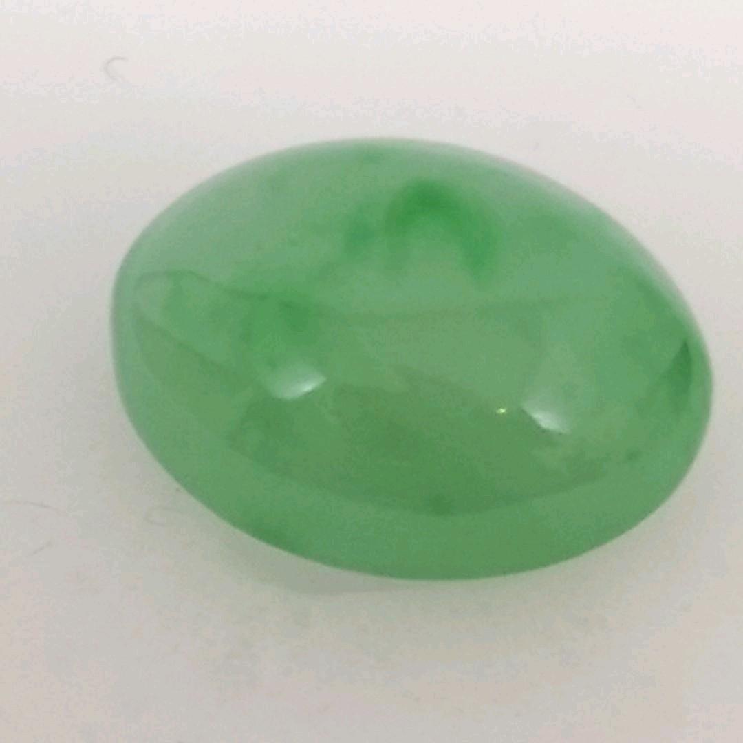 【122】  翡翠 【ジェダイト】 大粒 6.75ct オーバルカボションカット