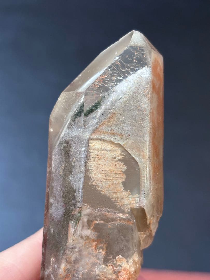 【超希少】ホワイトファントム 水晶 原石(ブラジル産) 鉱物標本 富士