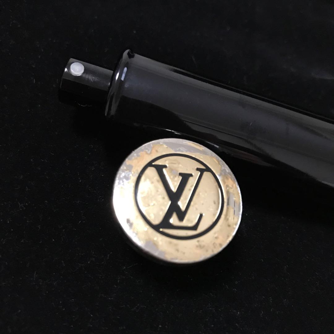 LOUIS VUITTON スプレーケース