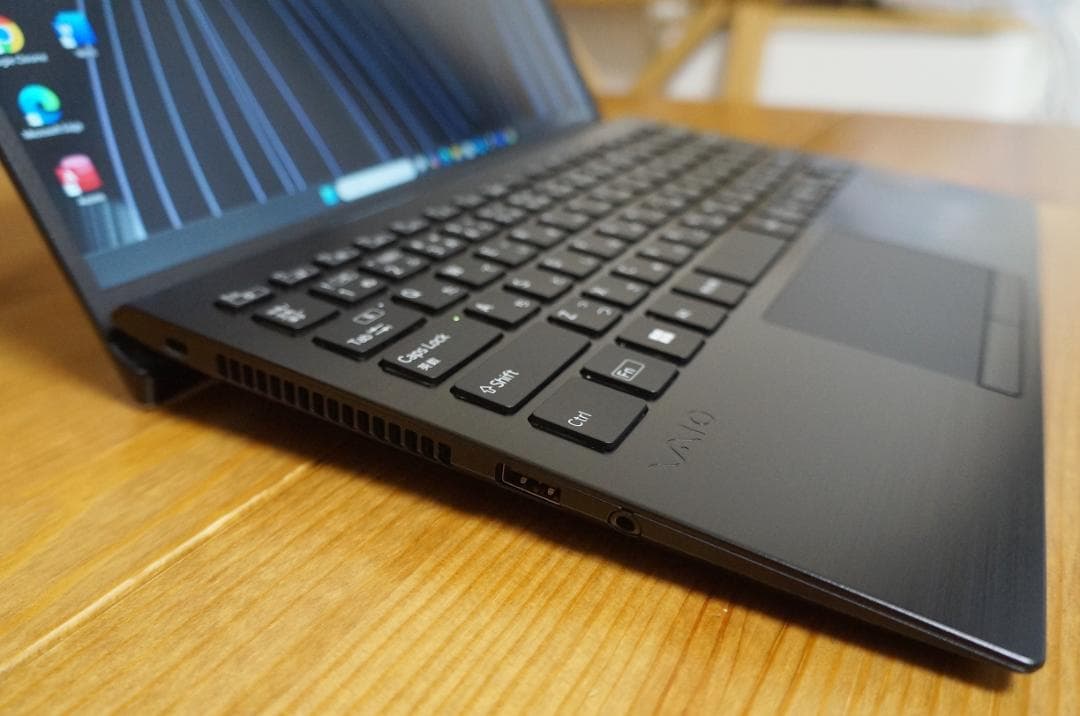 VAIO Pro PG i5 16GB 256GB 13.3型 Office