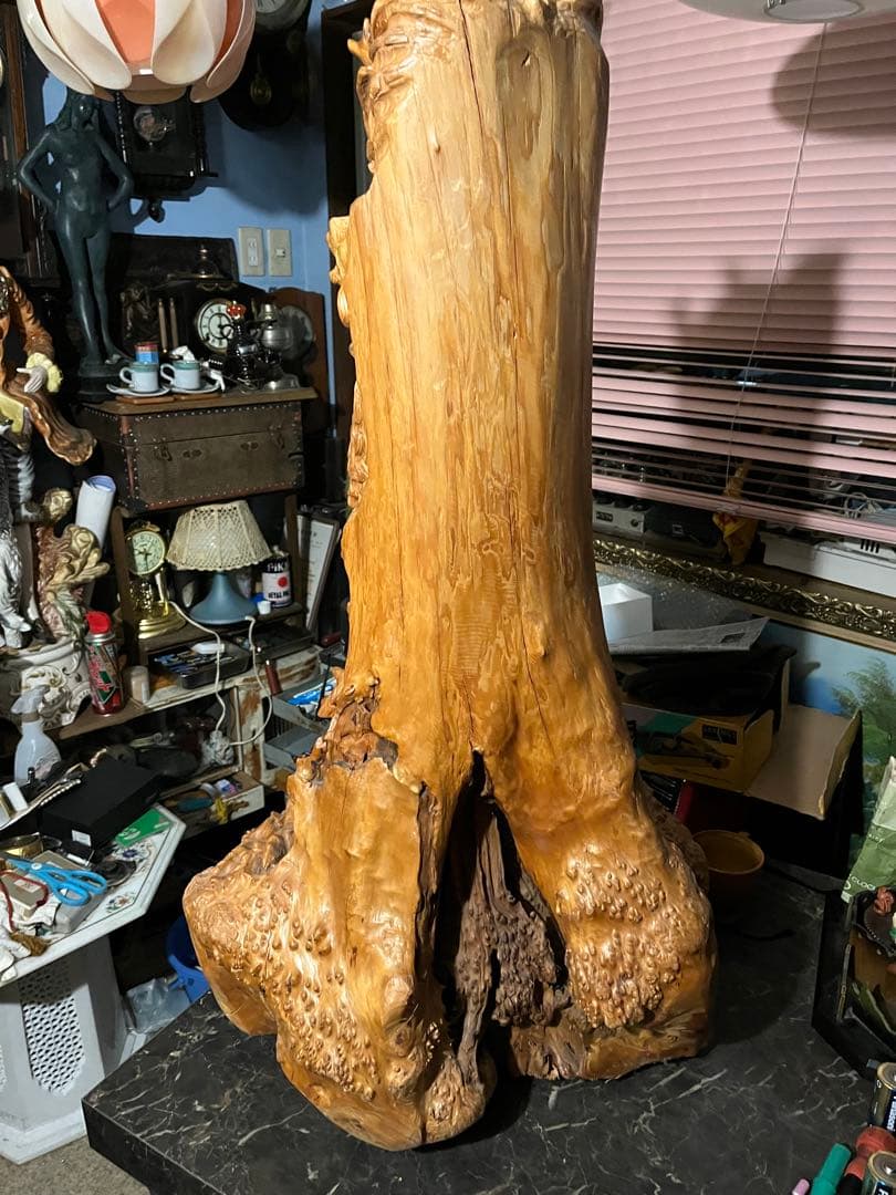 木彫り龍、90センチ龍の木彫り、特大木彫りの龍、一刀彫の龍、ドラゴン、木の株の龍