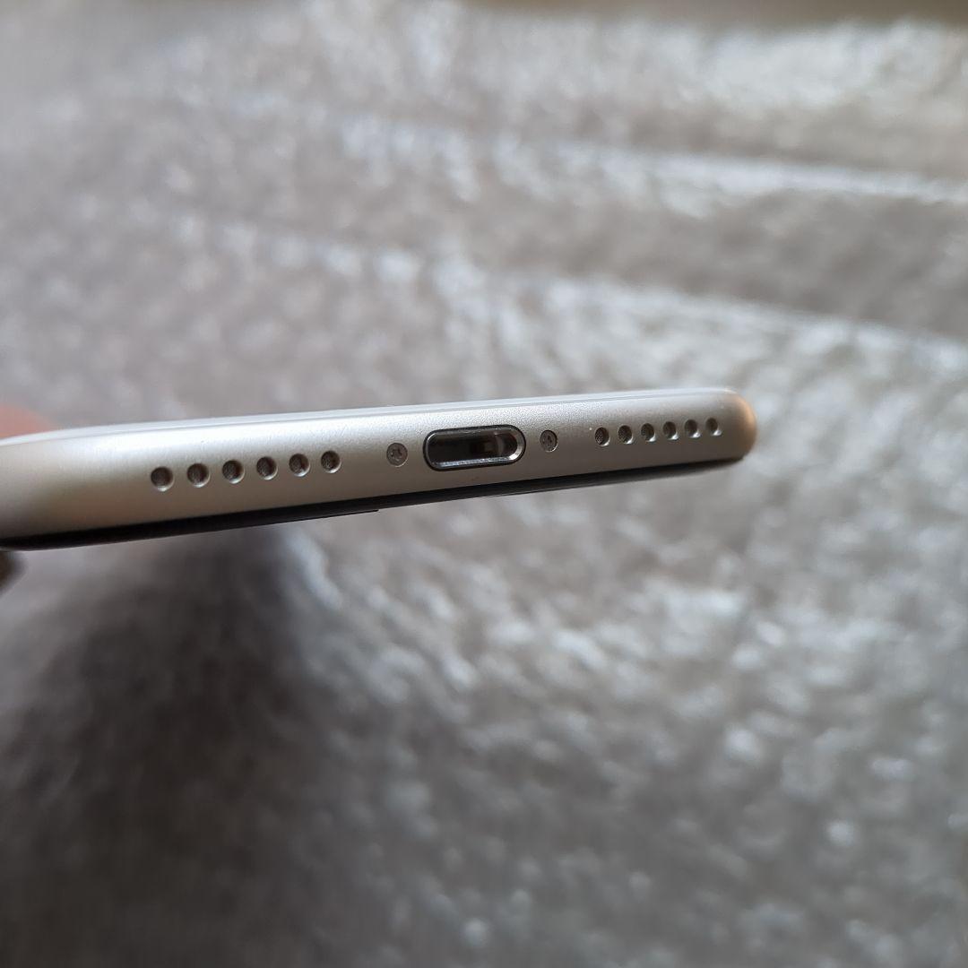 【美品】iPhone SE3