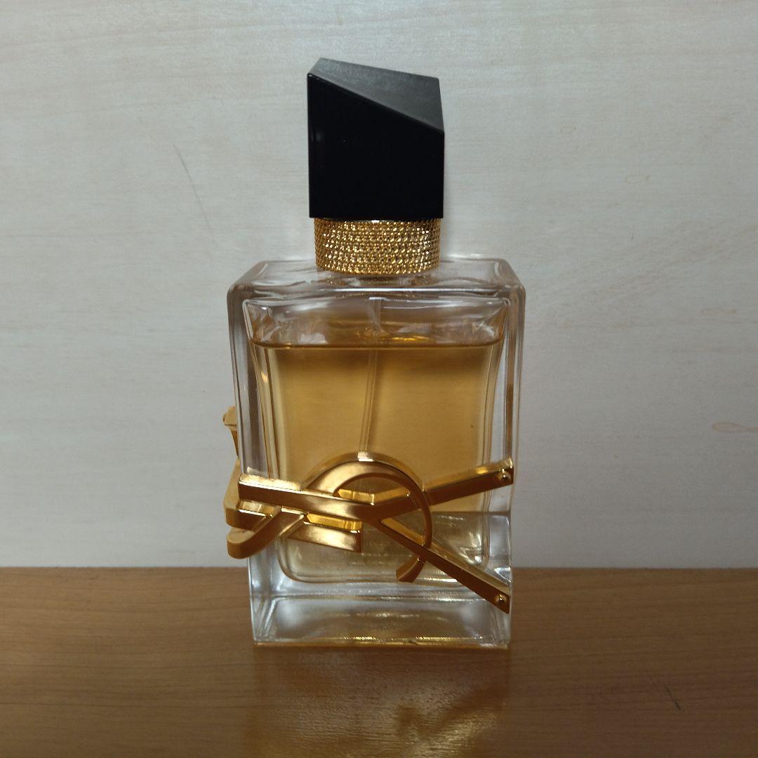 イヴサンローラン　リブレオーデパルファム50ml 香水