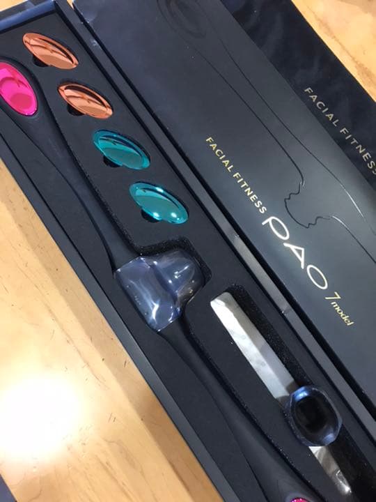 FACIAL FITNESS PAO ブラック