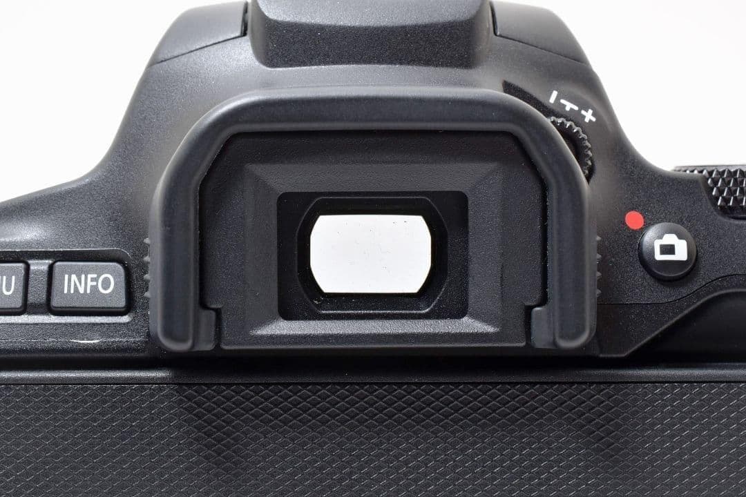 カメラバッグ付き✨超美品✨Canon EOS KissX10✨ダブルレンズ 軽量