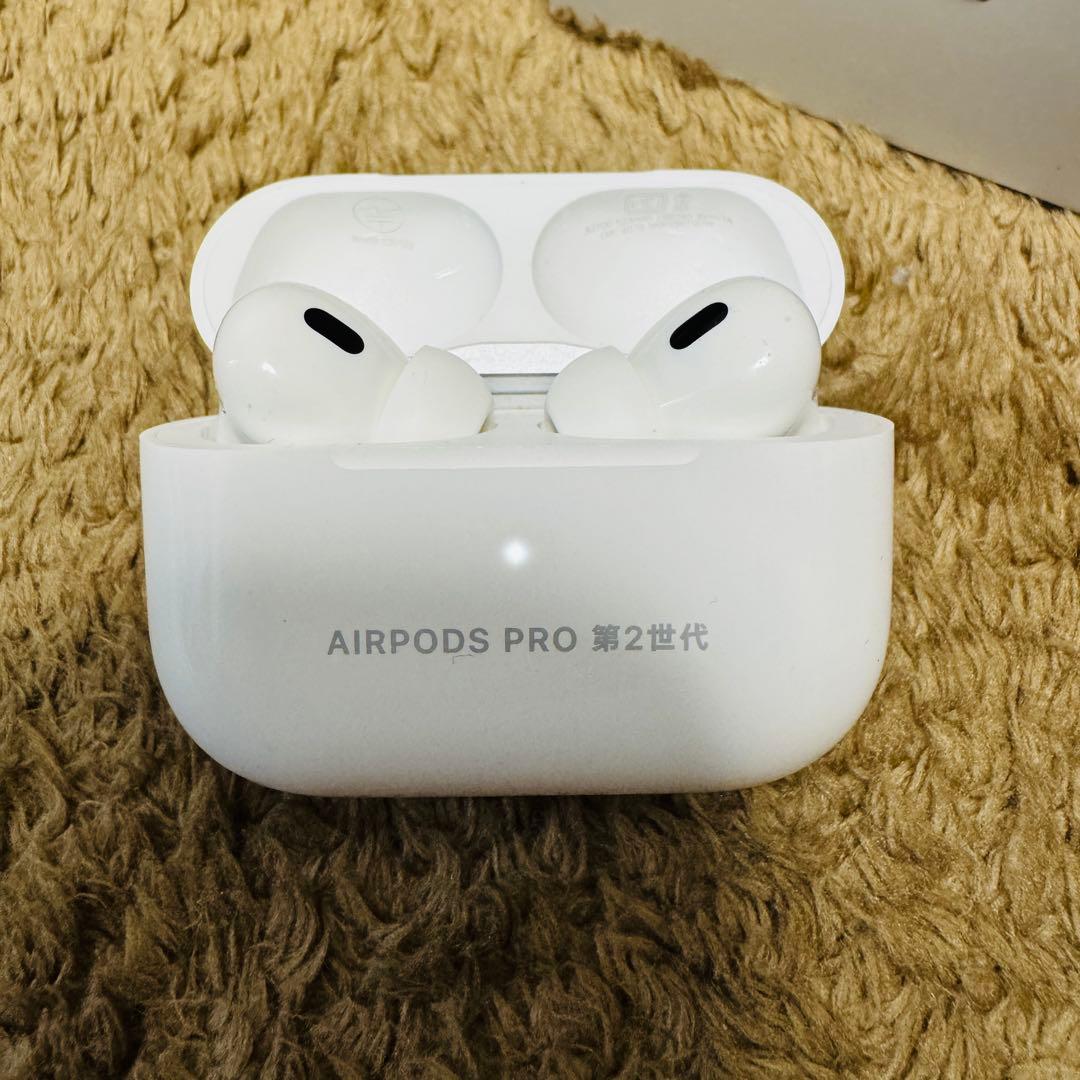 【即購入OK】AirPods Pro 第二世代　ライトニングモデル