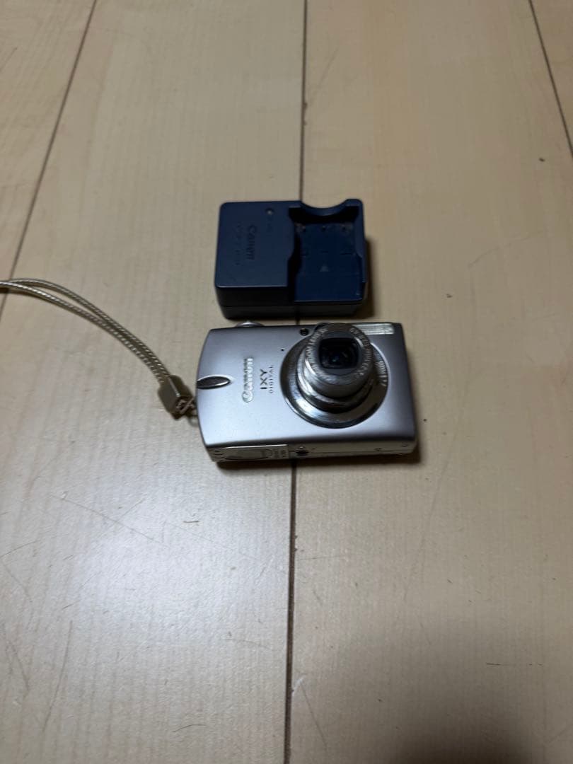 Canon IXY DIGITAL600 -エラーE18