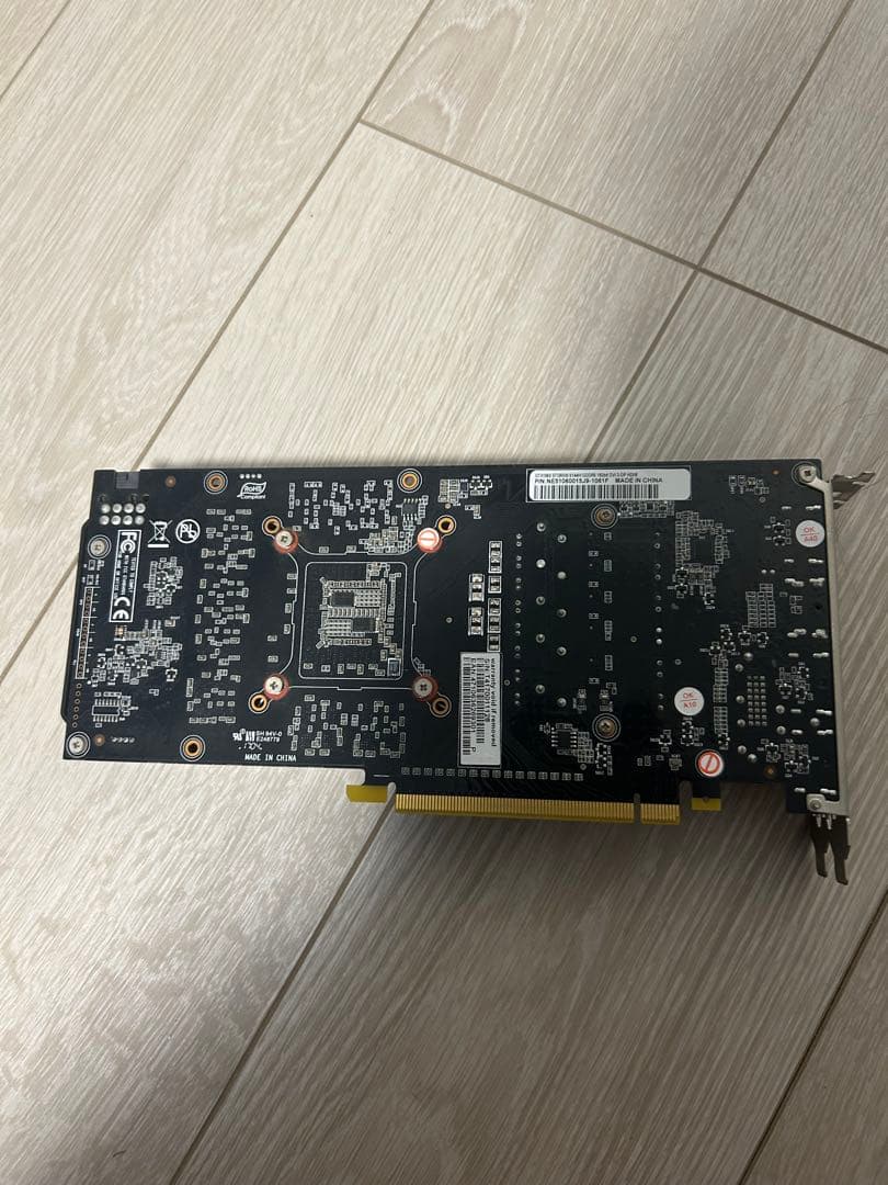 GeForce GTX 1060 グラフィックボード