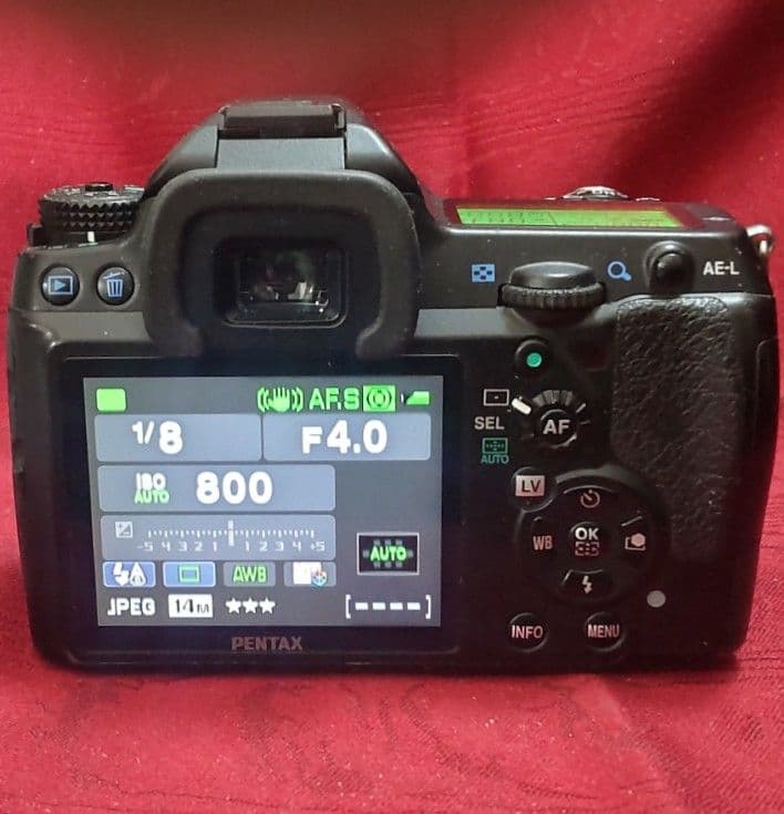 PENTAX K-7 デジタル一眼レフカメラ＋標準ズームレンズ＜動作機能確認済＞