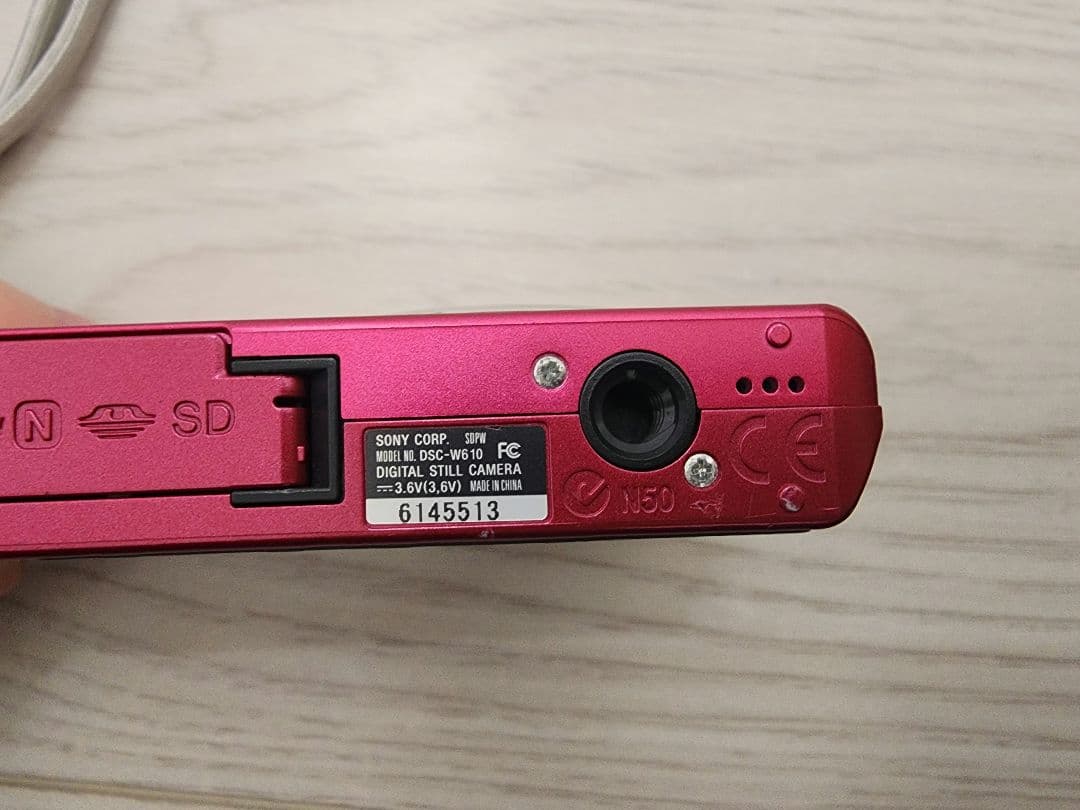 Sony デジタルカメラ　ピンク　DSC-W610