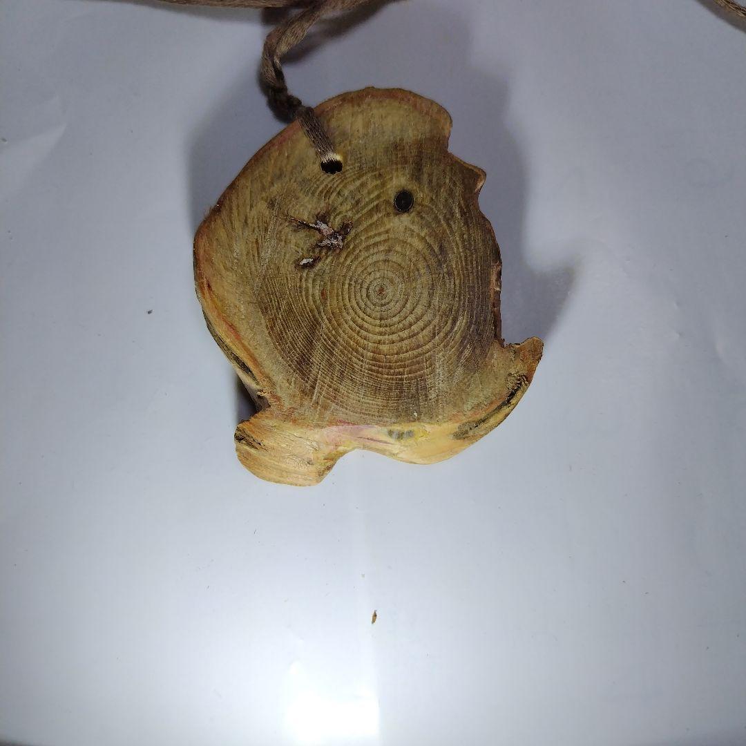 貴重肥松製ハンドメイド ネックレス