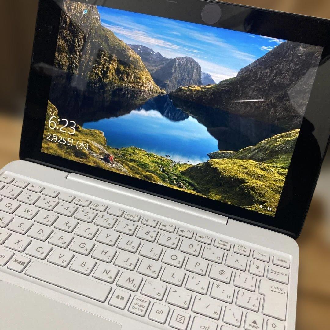 ASUS TransBook HDMI端子付き