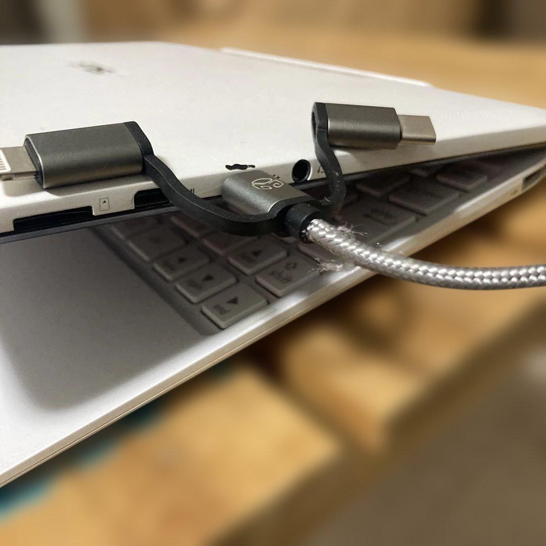 ASUS TransBook HDMI端子付き