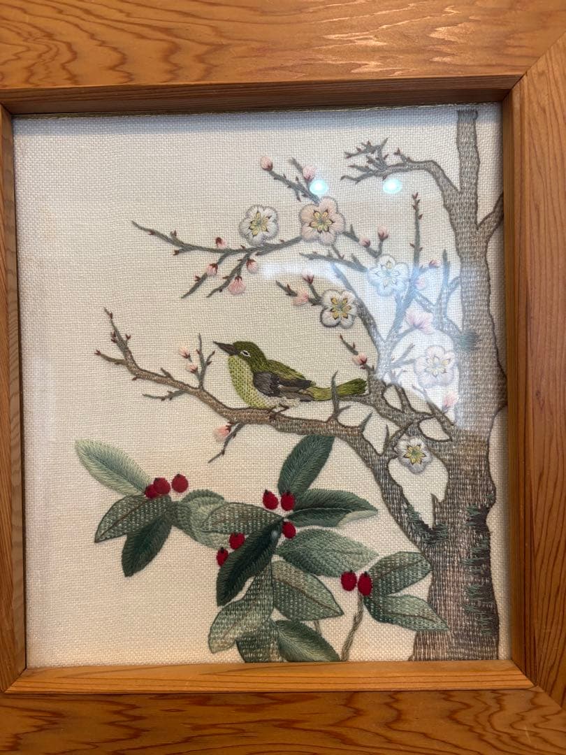 鳥と花の刺繍アート 木製フレーム