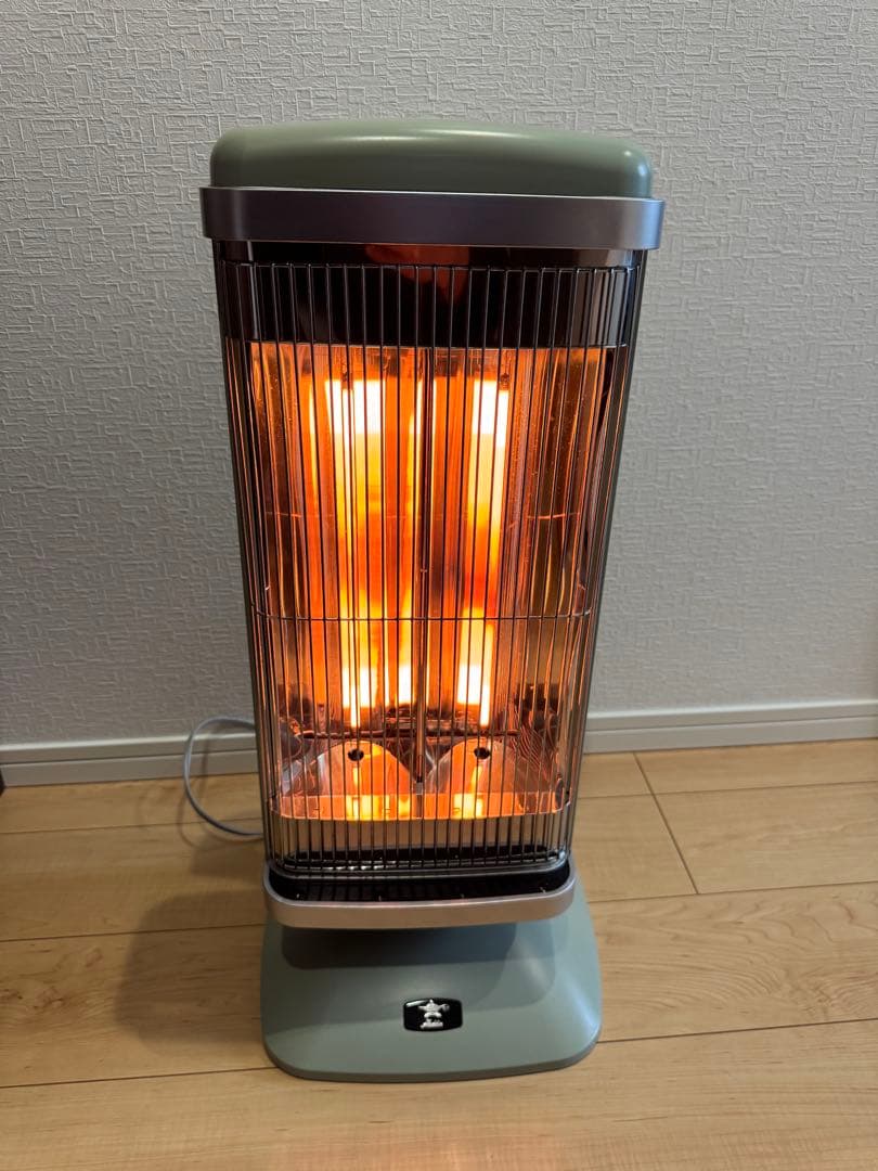 *良品*アラジン 遠赤グラファイトヒーター AEH-2G10AJ ~2021年製