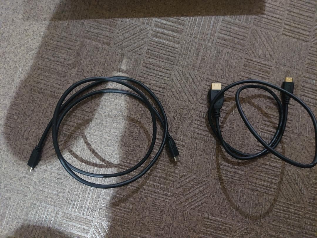 13.3インチ 4Kポータブルモニター モバイルモニター　その１