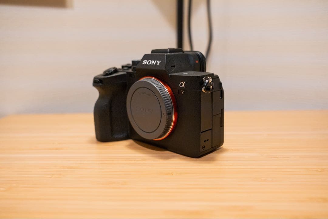 ユ*キ様 【SONY α7 IV（ILCE-7M4）ボディ】保証書あり・付属品完
