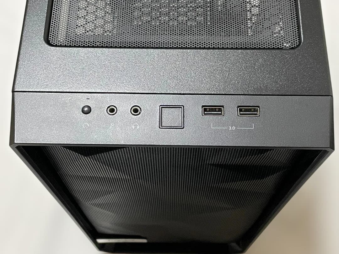 Fractal Design Meshify C + GELIDケースファン３個
