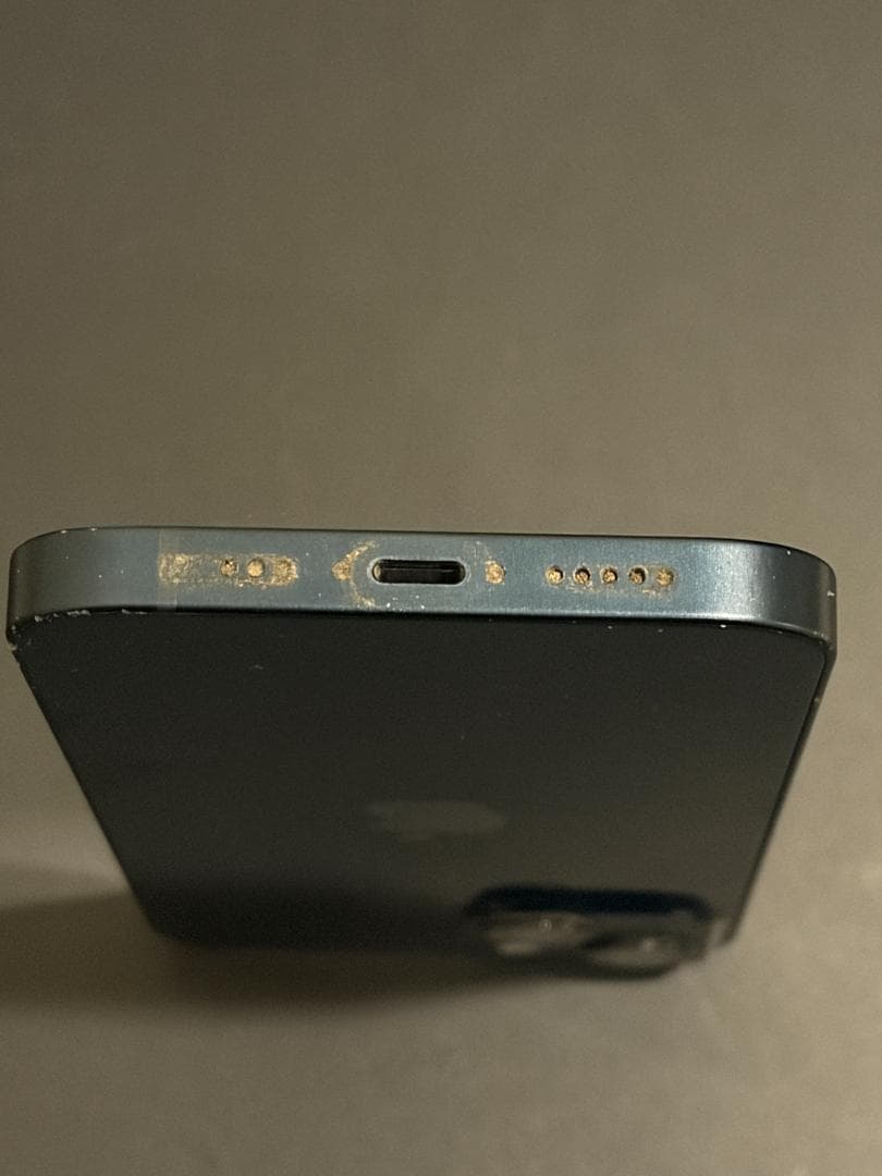 iPhone 13 256GB ミッドナイト本体