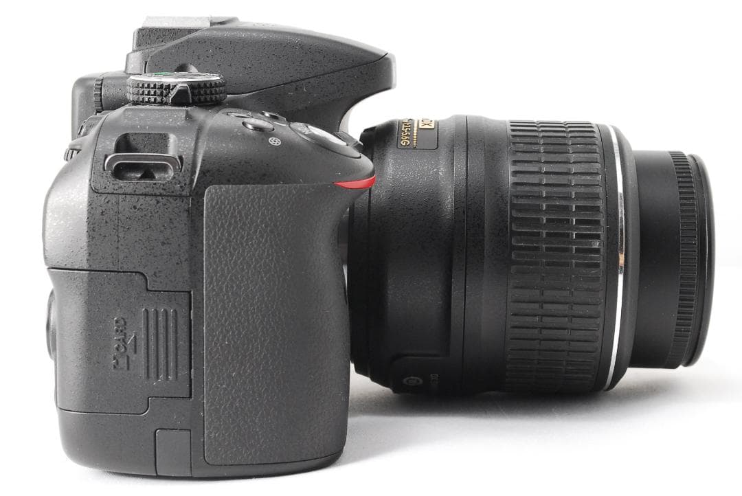 ❤美品 Nikon D5300 Wi-Fi スマホ転送　三脚付き