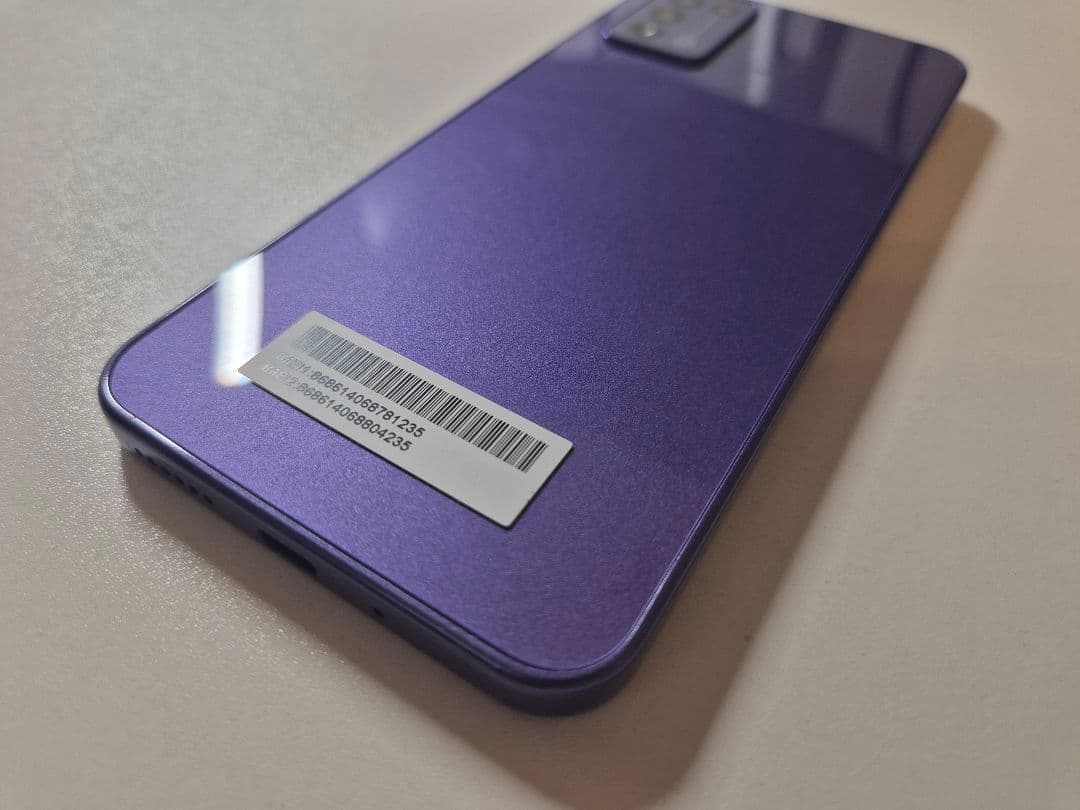 Libero 5G III パープル 本体、箱、ケース(おまけ)