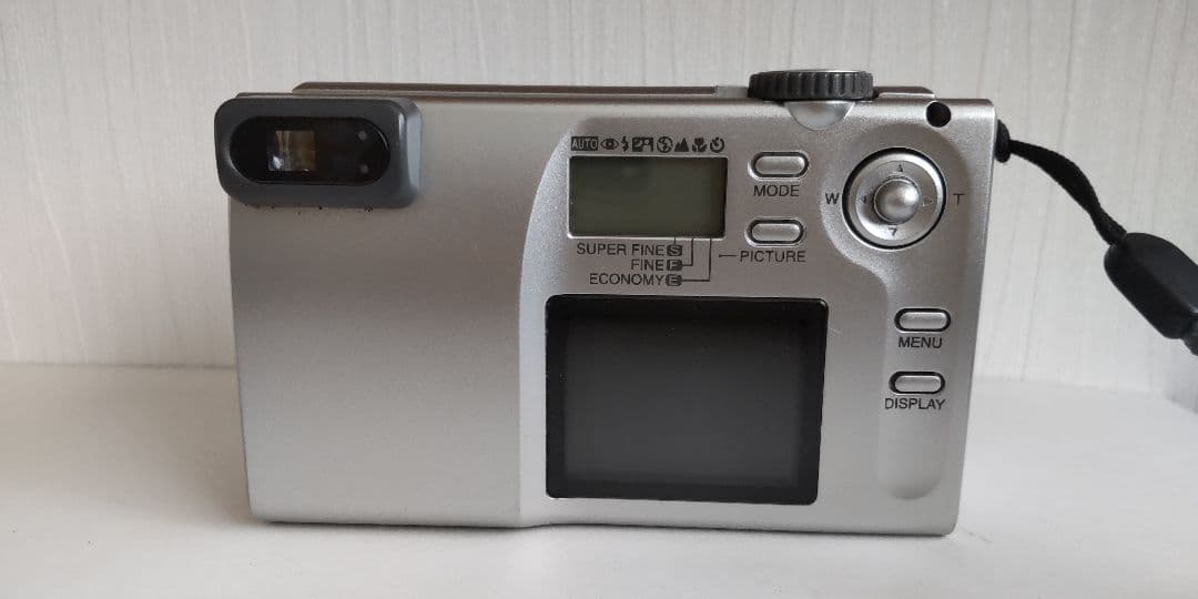 【美品】デジカメ Konica Digital Revio KD-200Z