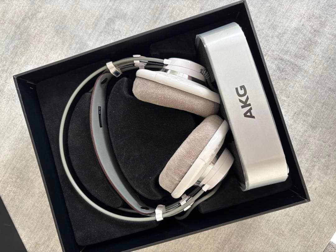 【極美品】AKG K701 有線　ヘッドホン