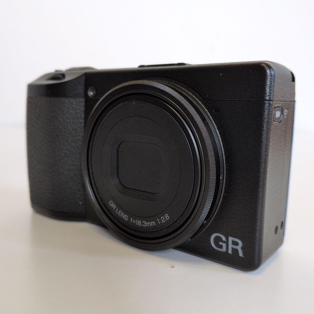 RICOH GRIII　コンパクトデジタルカメラ