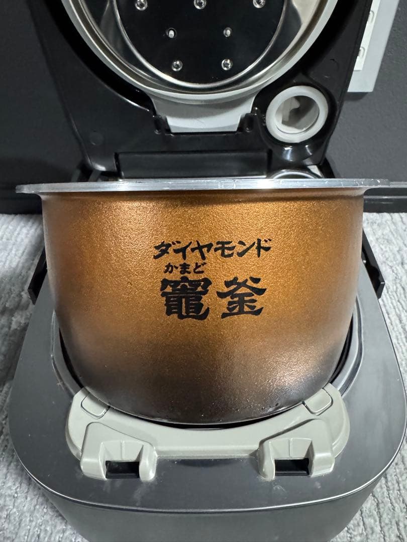 パナソニック 炊飯器 5.5合 スチーム&可変圧力IH SR-VSX101