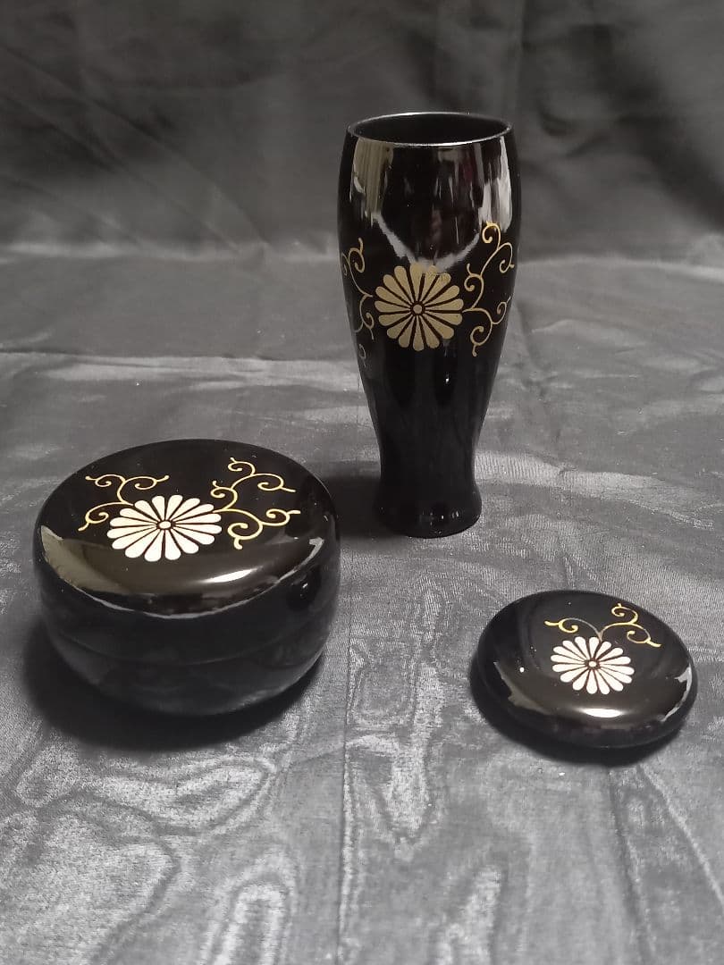 利休箱セット茶碗 振出 茶巾筒 茶筅入 棗 香合 羽箒 美品
