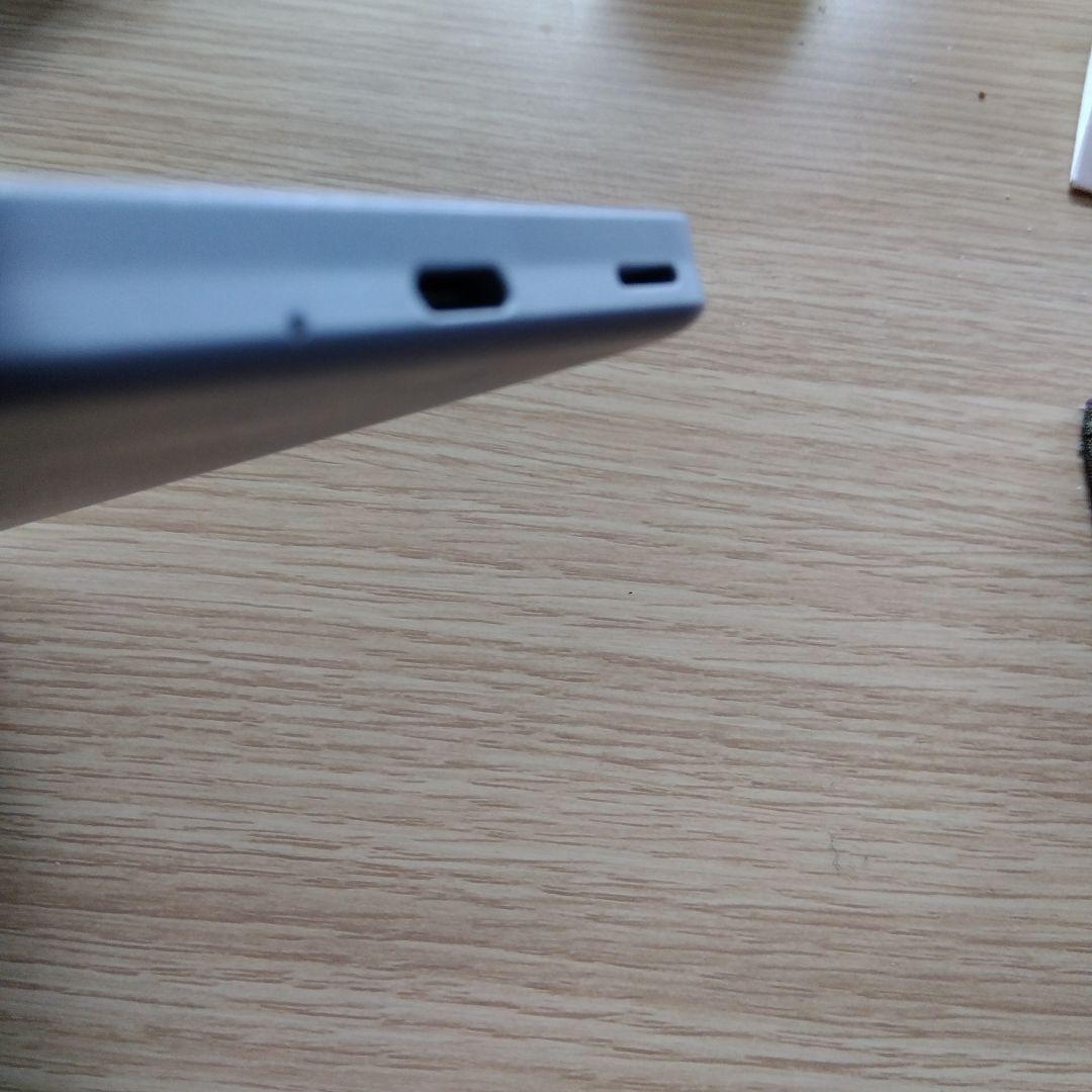 AQUOS SH-R51C docomo グレー