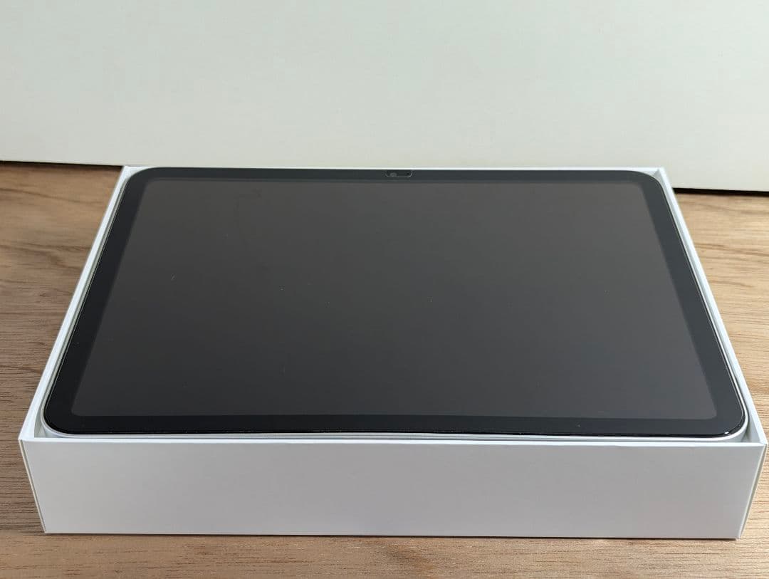 iPad (A16)本体128gb(充電ケーブルなし)　+周辺機器