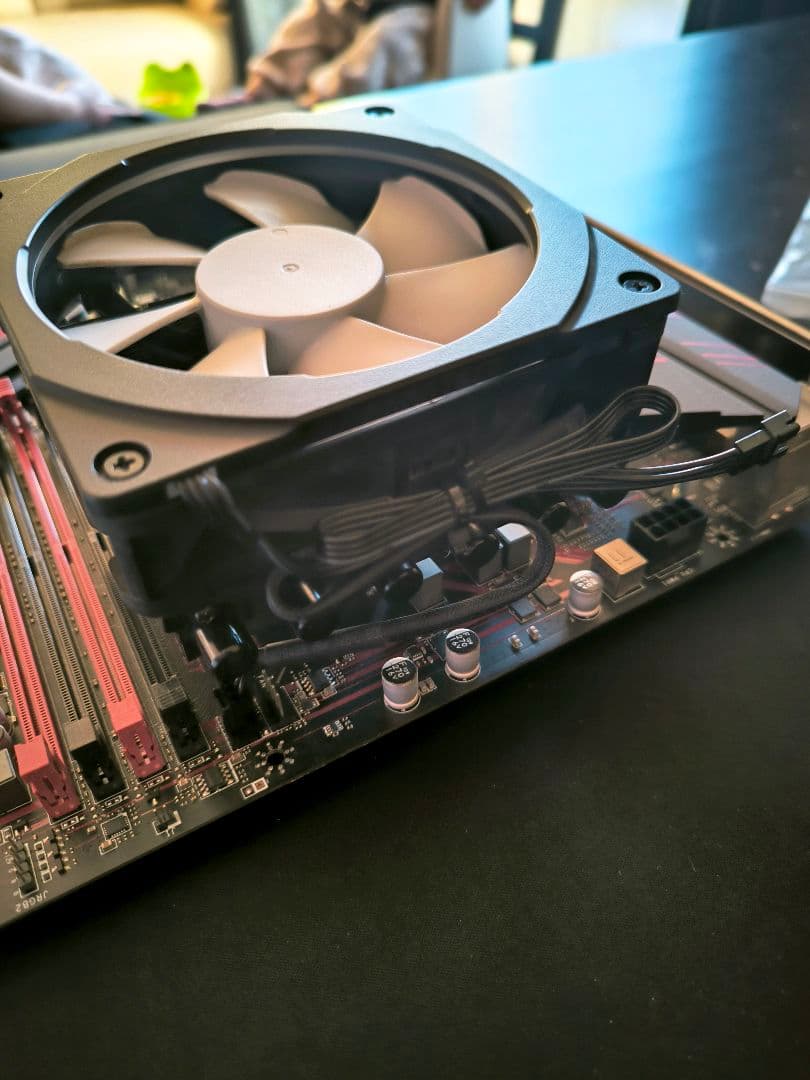 CPU MSI MPG Z390 gaming plus + Intel i5-9400