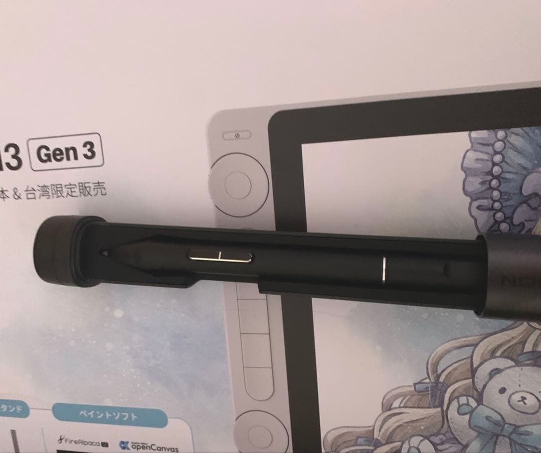 急ぎの為値下げHUION　Kamvas 13(Gen3) 日本・台湾限定版液タブ