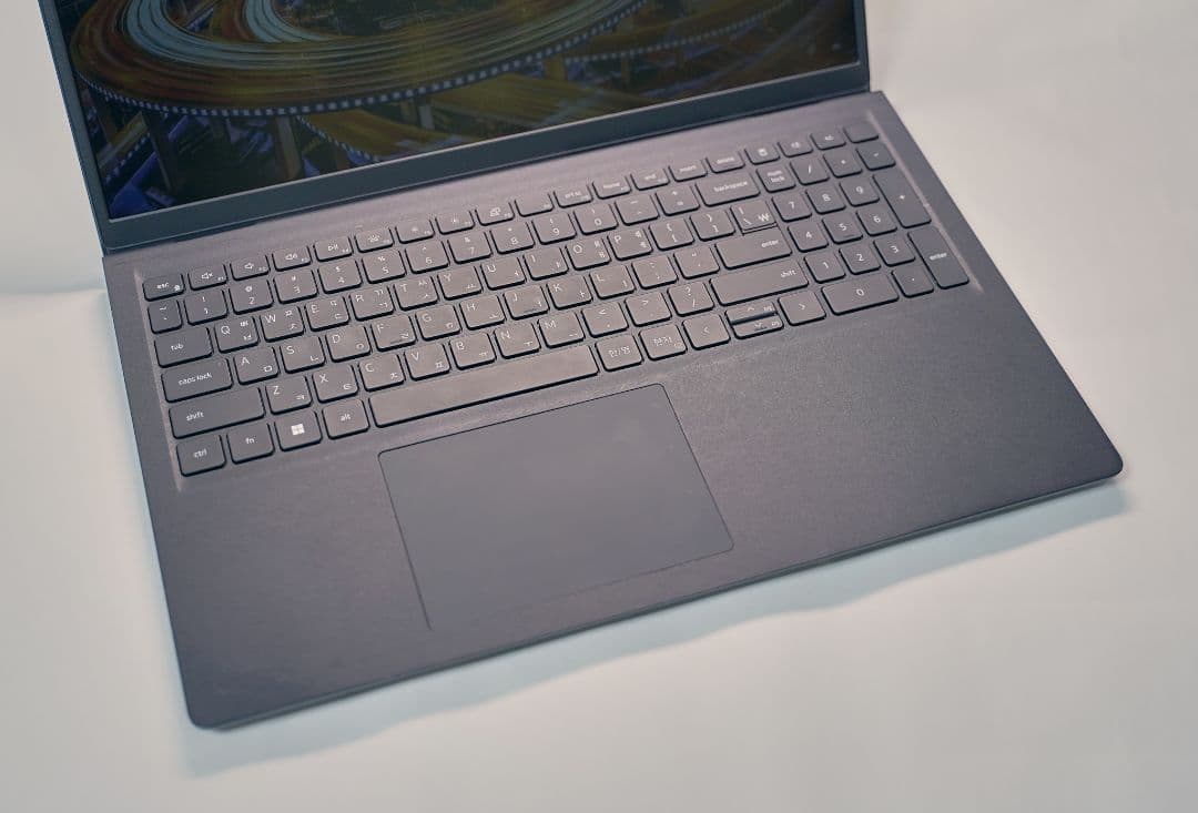 【即購入OK・全国送料無料】Dell Inspiron 15 3525