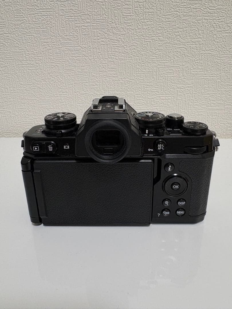 Nikon Z fc ブラック ミラーレス一眼