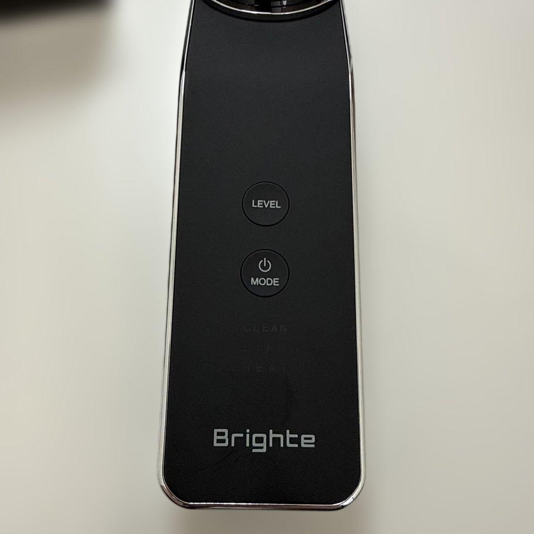 Brighte ELEKI LIFT 美顔器　新品未使用品☺︎