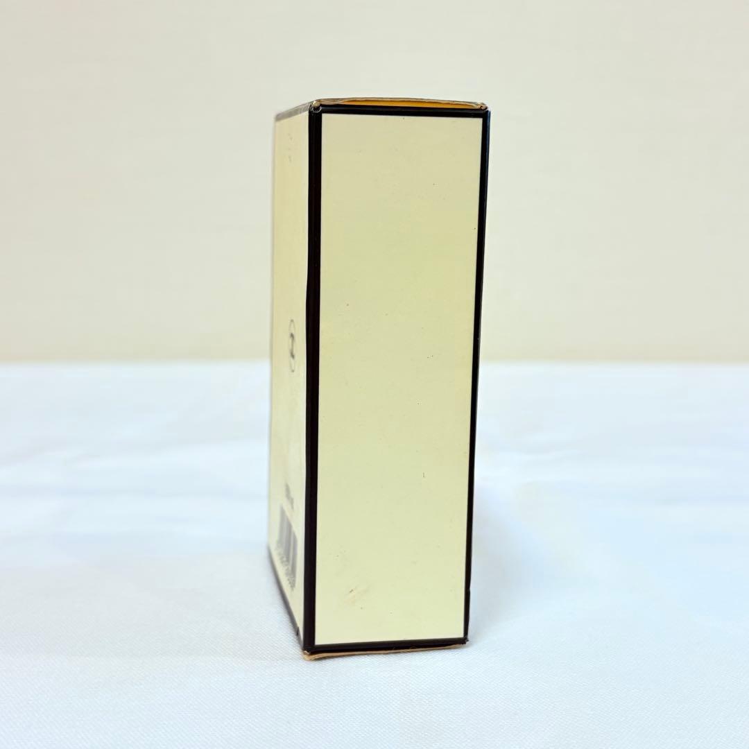 新品　CHANEL シャネル N°19 オーデパルファム EDP 50ml