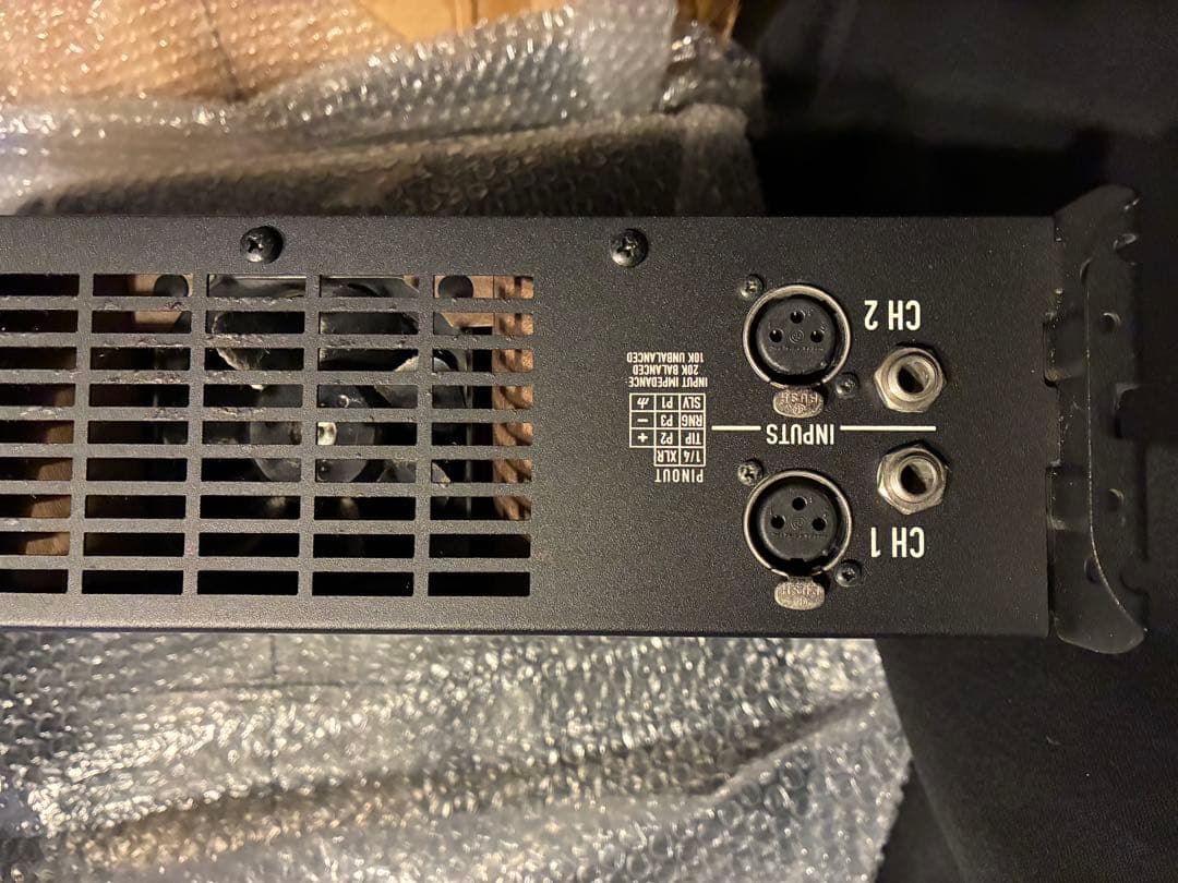 だ*な様 QSC PLX 1104 パワーアンプ　made in USA