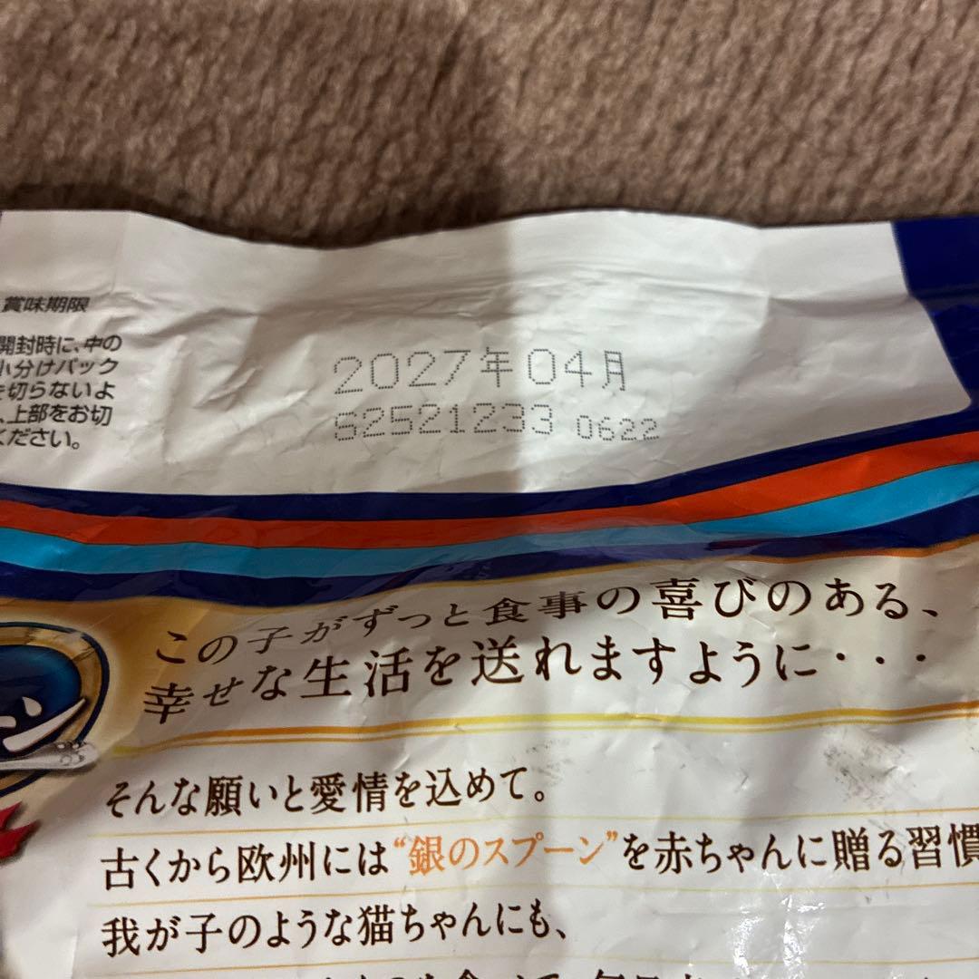 猫用フード・おやつ・パウチなど17点まとめ売り　銀のスプーン　どーにゃつ